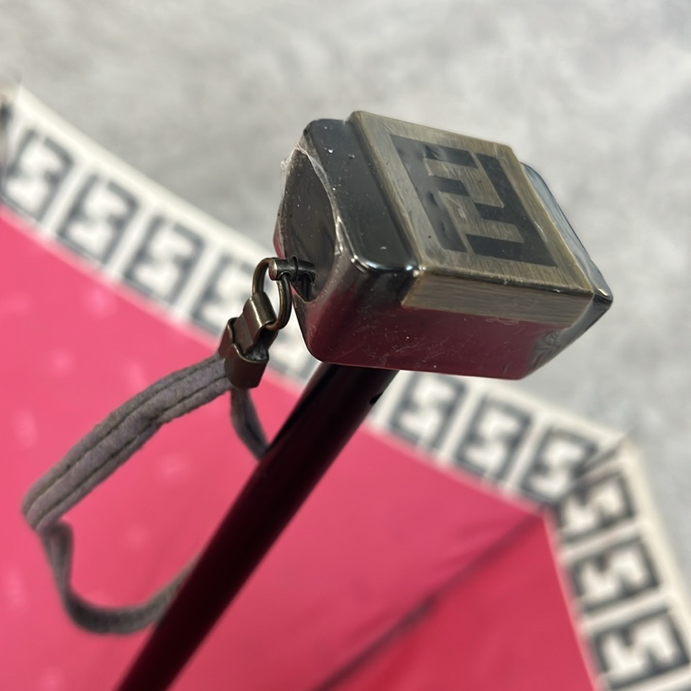 Fendi Monogram Umbrella - Picture 11 of 13
